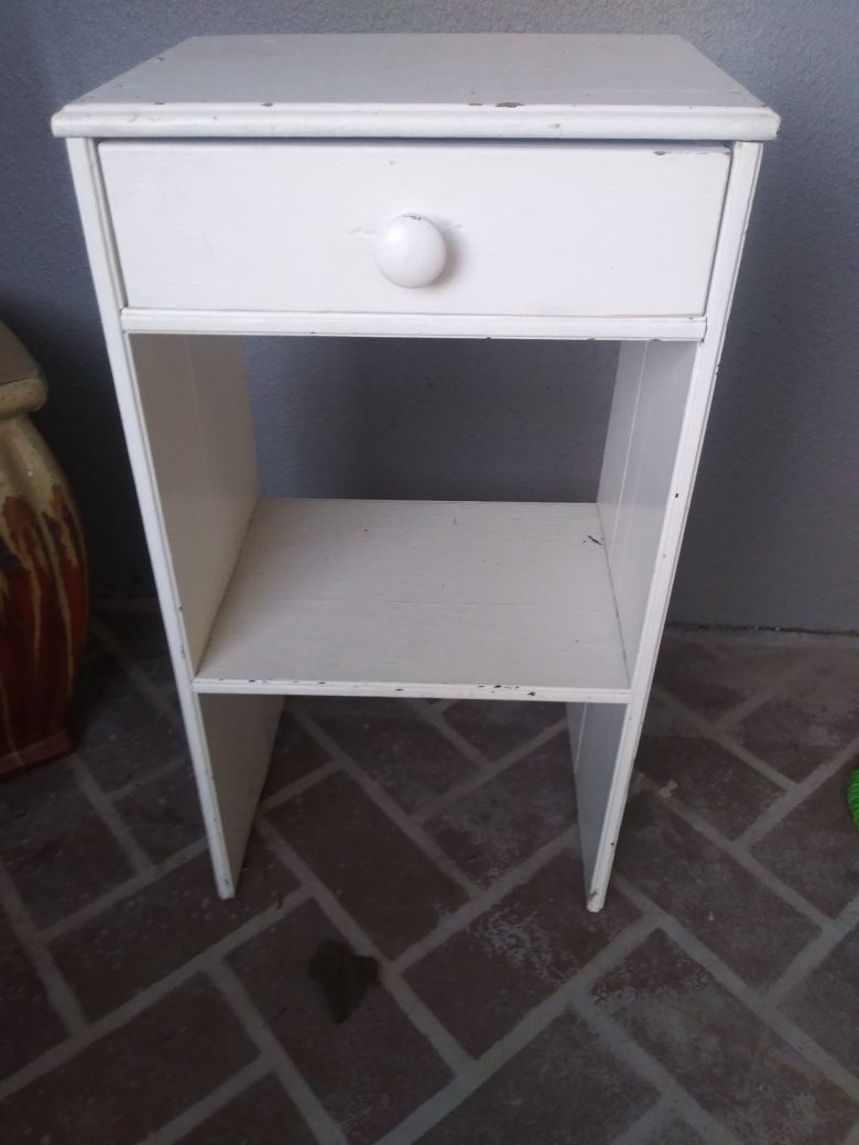 End table