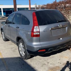 2008 Honda CR-V . 2500 down 