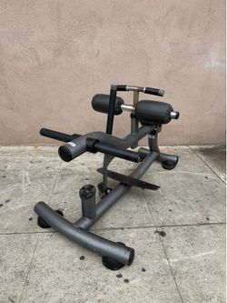Matrix calf plate loaded gym machine