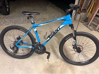Giant revel 2 disc mountain bike medium frame