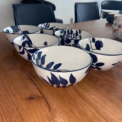 NEW Jennifer Brinley Navy Blue Flower Bowls