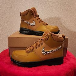 Brand New Bling Nike Hiking Boots