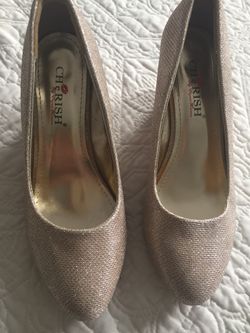 Shoes size 7/1/2