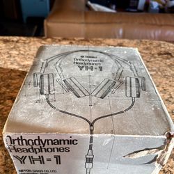 Vintage Yamaha Headphones 