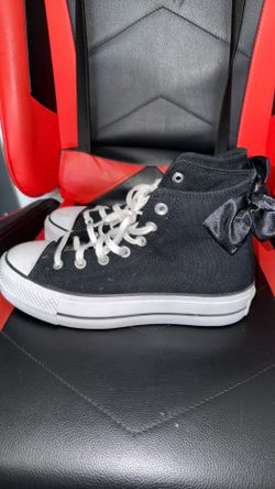 Converse size 8