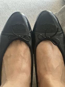CHANEL Black Leather Ballerina Flat with Patent Tow and Bow
