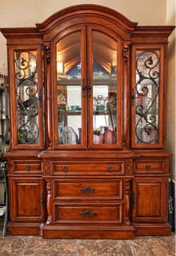 Large Cherry Wood China Cabinet Hutch