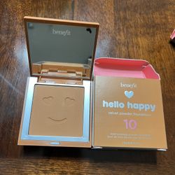 Hello Happy Velvet Foundation Make-up