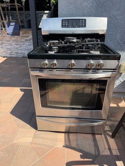 Kenmore Stainless Steel Gas Range