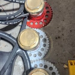 BRAND NEW GOLD KNOCKOFFSAND ADAPTERS