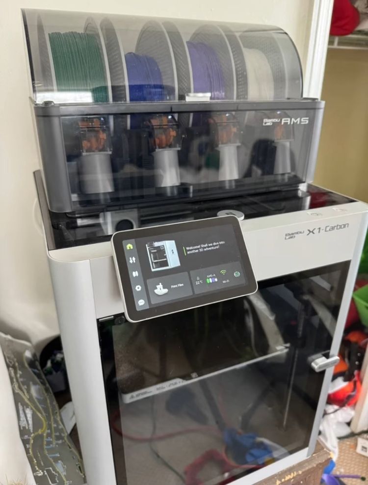 Bambu Labs X1-Carbon 3D printer + AMS