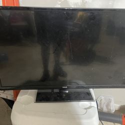 32 inch RCA TV