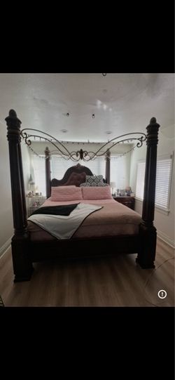 King size bedroom set