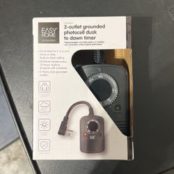 Brand New  Outdoor 2-outlet Photocell Dusk To Dawn Timer