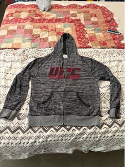 Ufc men’s medium zip up hoodie $15