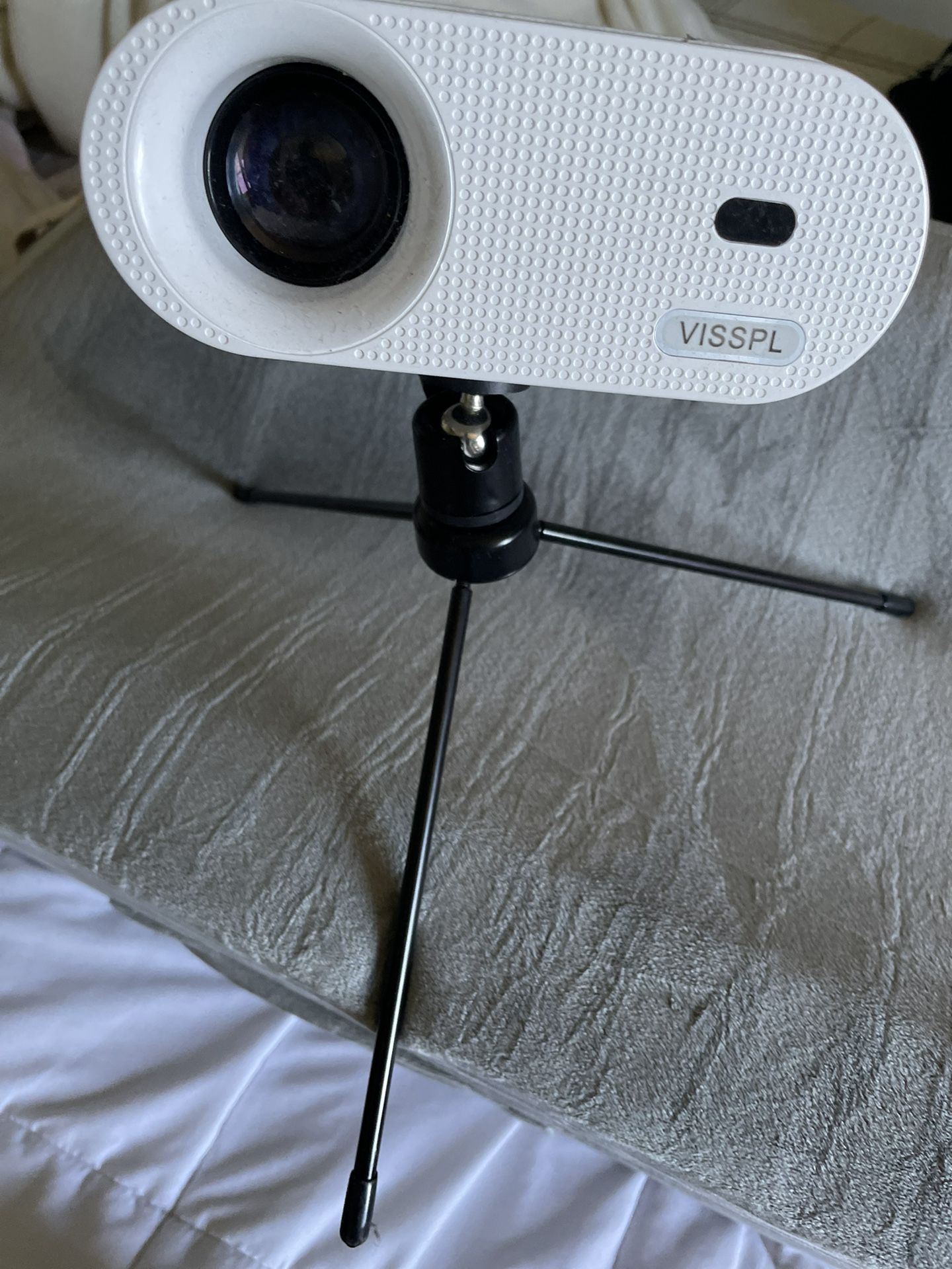 HDMI Projector With Tripod