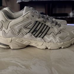 Adidas Response Bad Bunny Wonder White Size 11.5