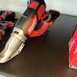 Milwaukee M18 Metal Shear 18Ga (Tool-Only) $250