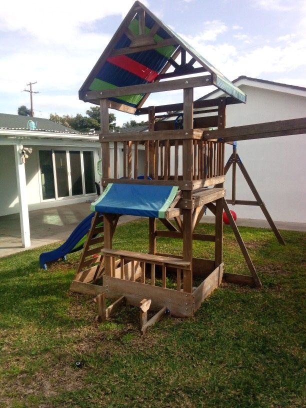 SWING SET FOR SALE