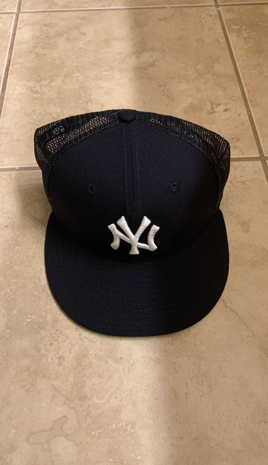 NY Yankees Mesh / Fitted cap