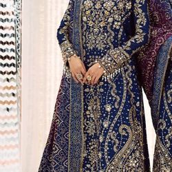 Beautiful blue dress ( large size)