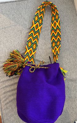 WAYUU Crossbody