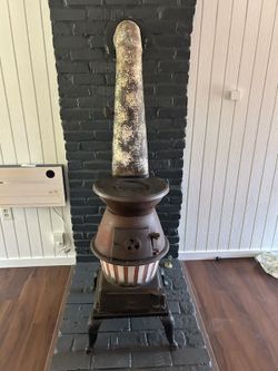 Antique Cast Iron Pot Belly Stove