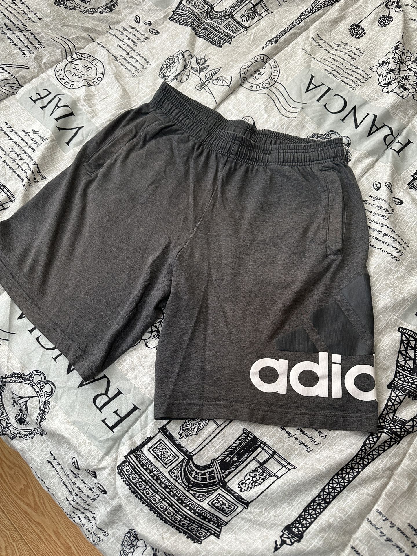 Adidas Shorts Size M