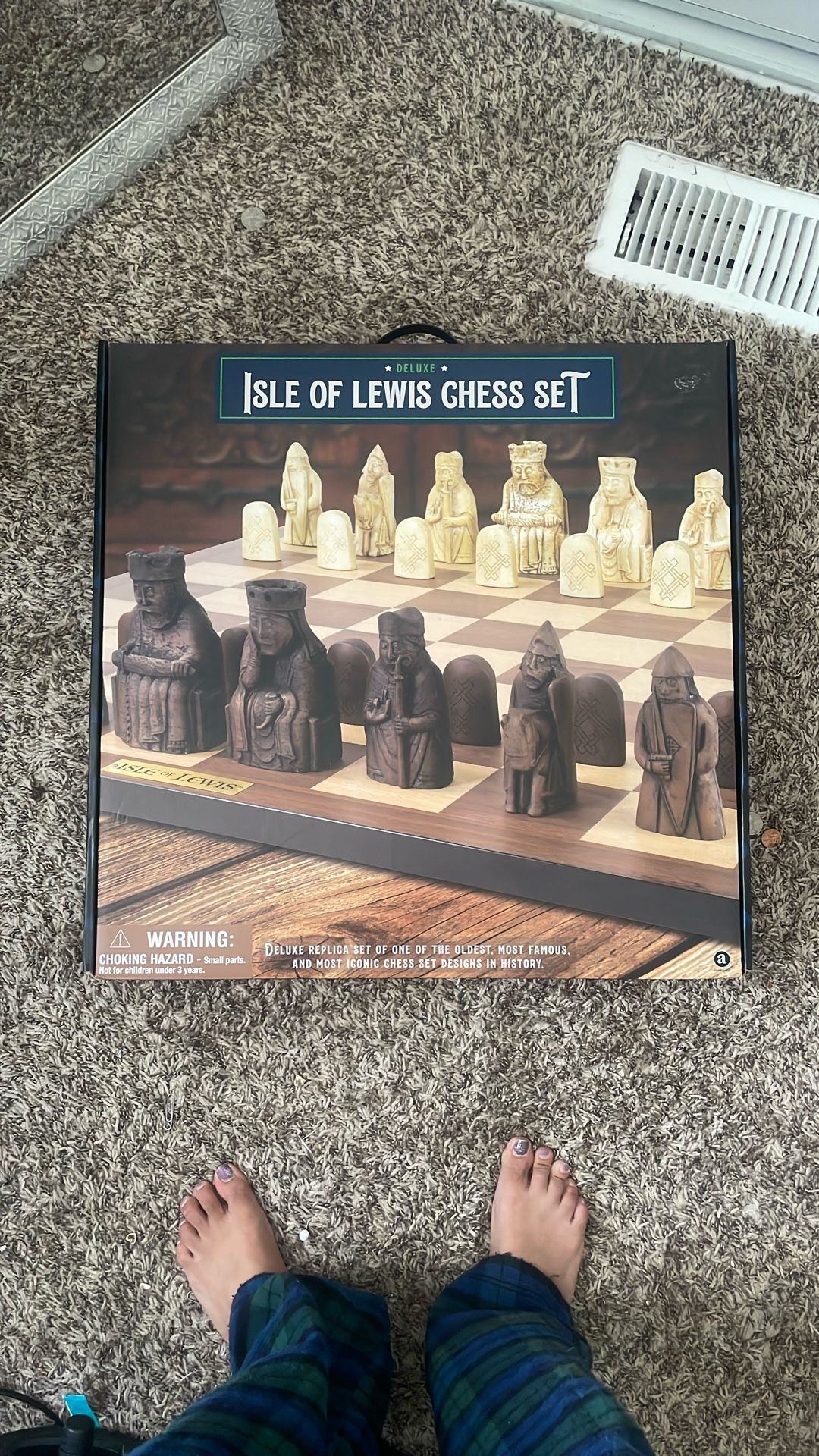 Deluxe isle Of Lewis Chess Set