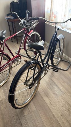 2 Bicycles + bike rack + cover
