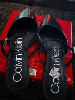 Black Calvin Klein Flats Women’s Size 7