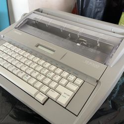 Brother SX-4000 Electronic Typewriter