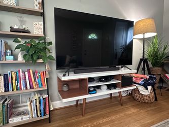 TV Stand (white/walnut)