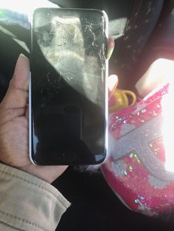 iPhone 7 275 or best offer