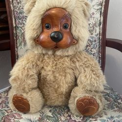 Robert Raikes Vintage Teddy bear