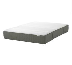 IKEA HAUGSVÄR Hybrid Queen Mattress – Barely Used