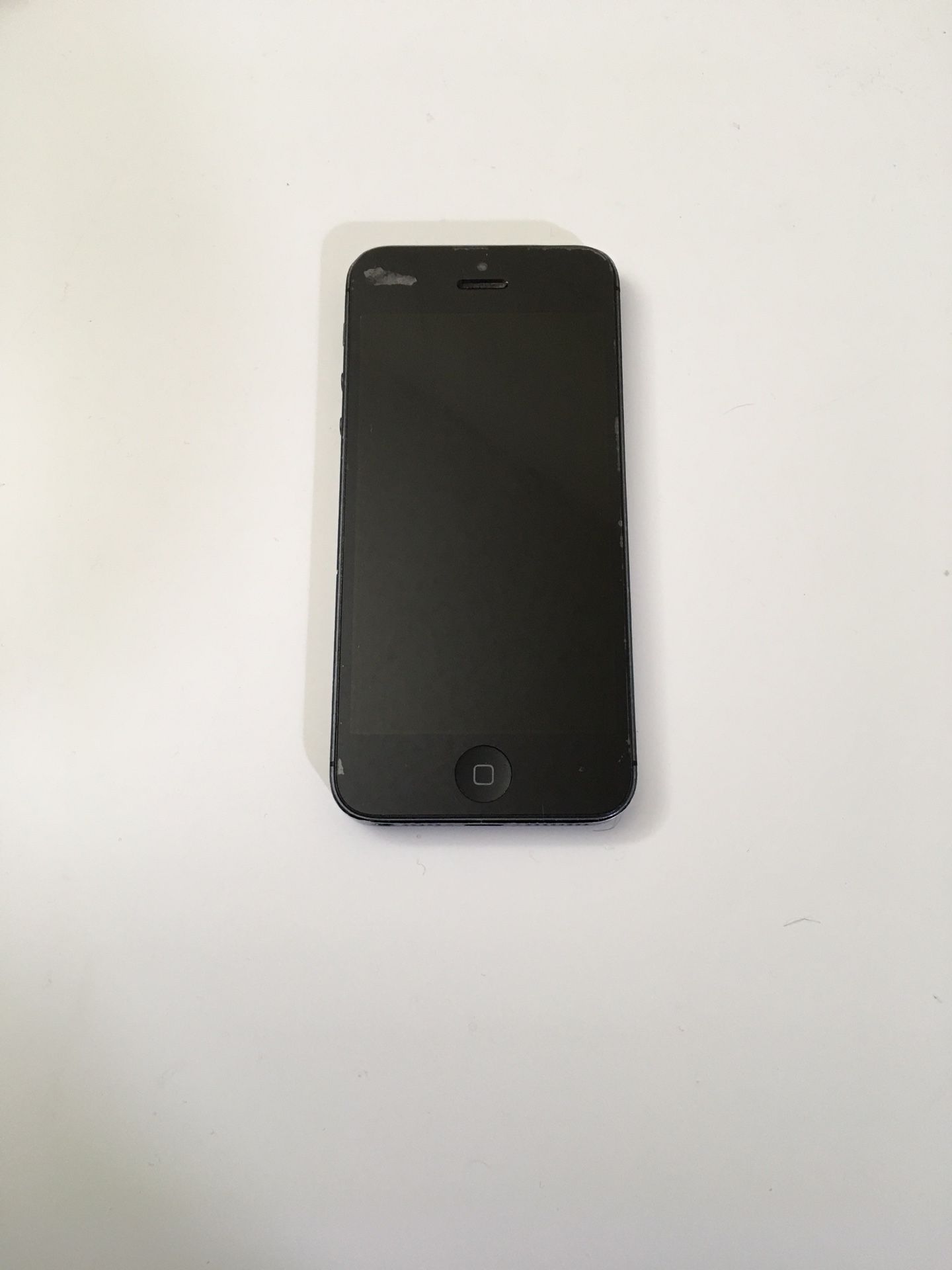 Broken iPhone 5, Doesn’t Turn On