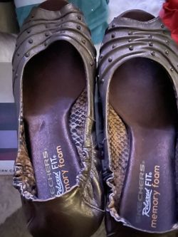 New 8 1/2 Ladies Sketchers Ballerina Shoes