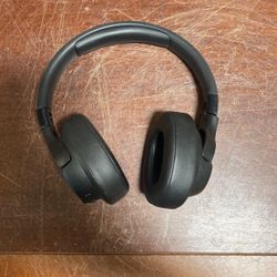 JBL tune710bt Wireless Over-Ear Bluetooth Headphones 