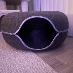 Large Dark Grey Cat Tunnel Bed For Cats, Scratch Resistant Donut Cat Bed