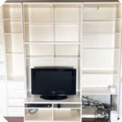 IKEA Shelves Use Normal 