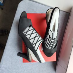 Women's Heels 11W Black Impo Flex Venus