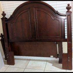 Ashley Furniture Dark Walnut Queen Bedframe /Like New