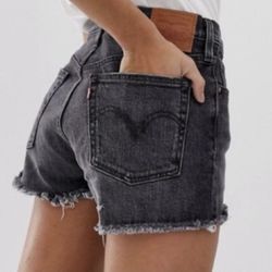 Levi’s 501 Black Denim Shorts Size 27