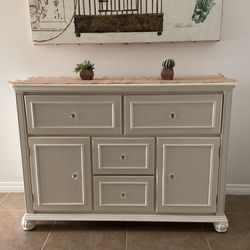 Dresser/ Console Entry Table