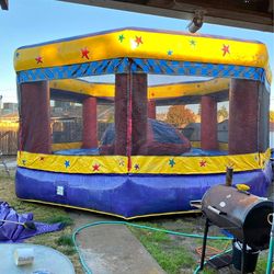 King of Hill Bounce House