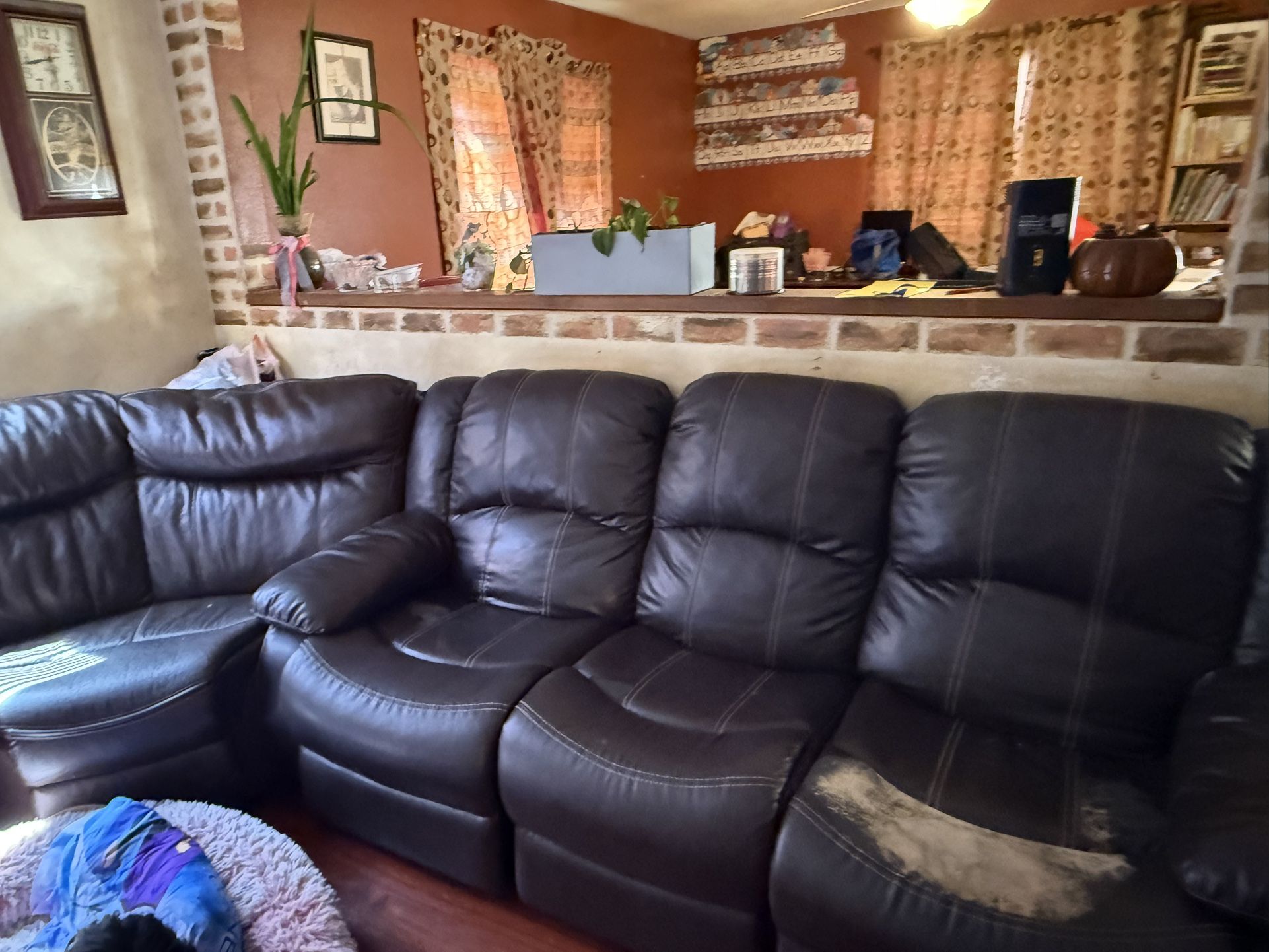 Reclining Sofa