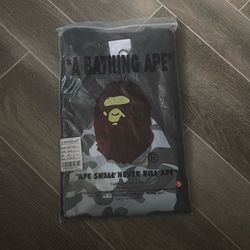 SMALL - BAPE TSHIRT