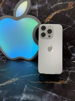 iPhone 15 Pro 256GB Unlocked