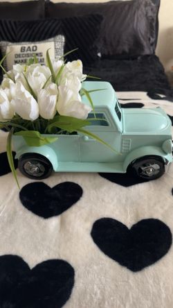 Decorative Spring Flower Truck